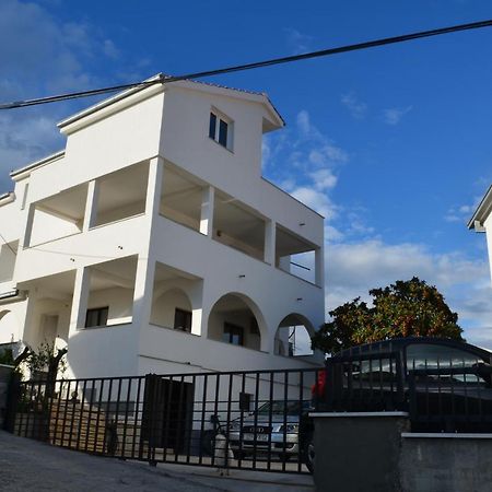 Apartmani Rita Slatine Exterior photo