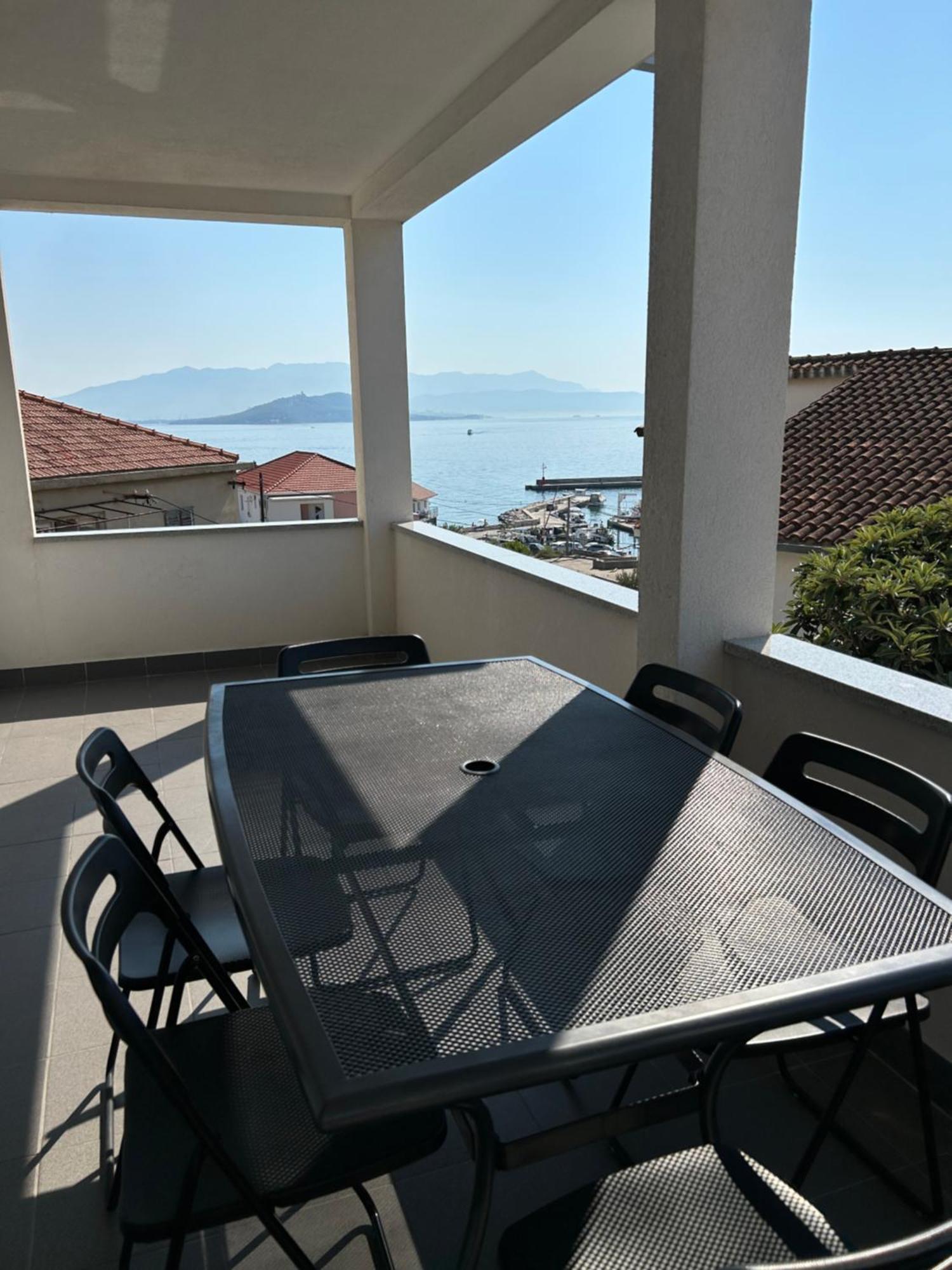 Apartmani Rita Slatine Exterior photo